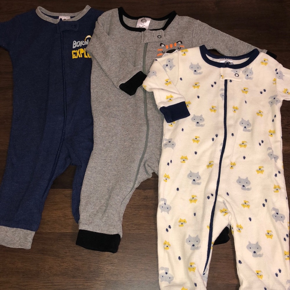 Gerber thermal baby jumpsuits bundle